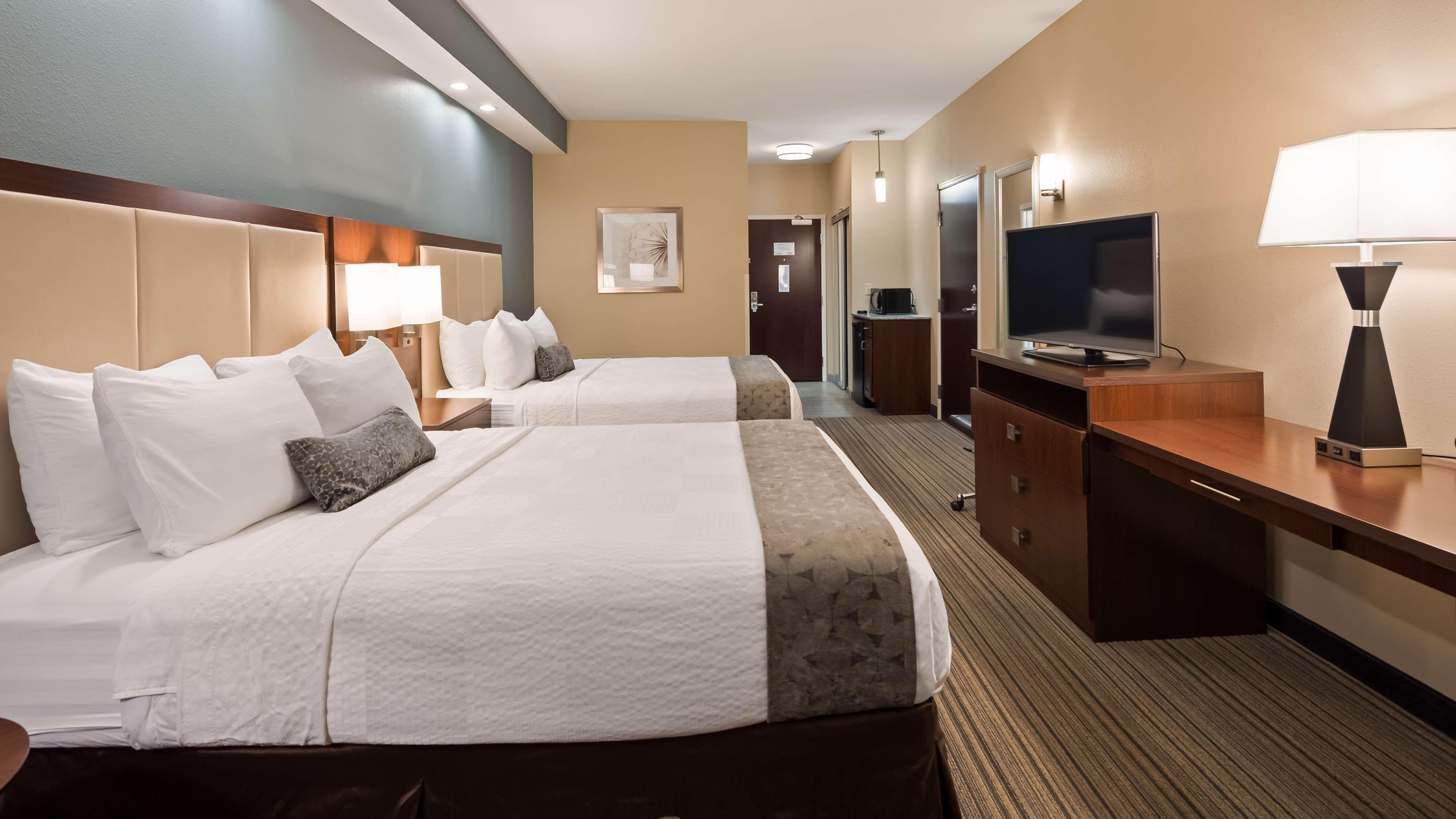 Best Western Plus Boardman Inn & Suites Poland Екстериор снимка