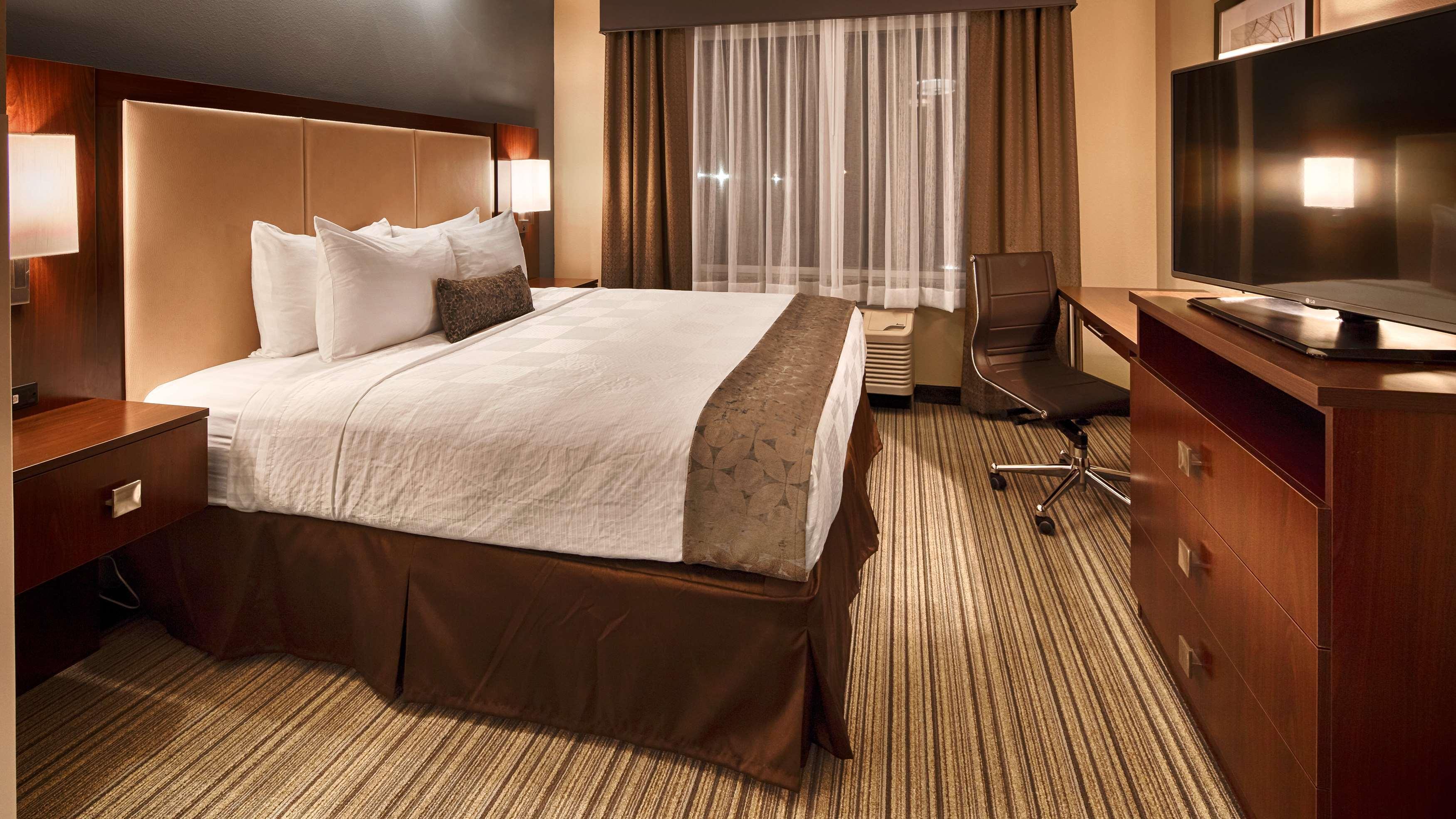 Best Western Plus Boardman Inn & Suites Poland Екстериор снимка