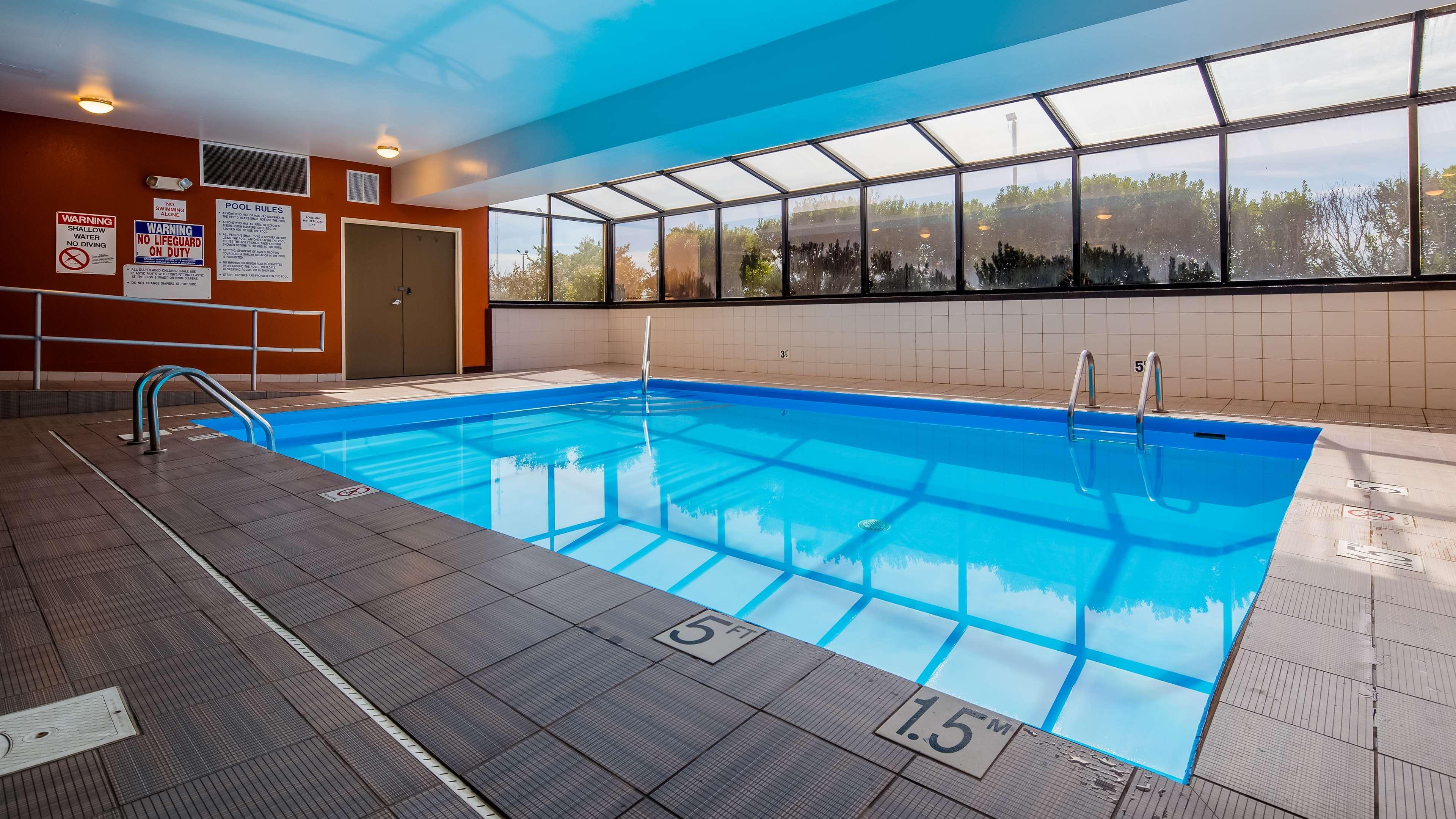 Best Western Plus Boardman Inn & Suites Poland Екстериор снимка