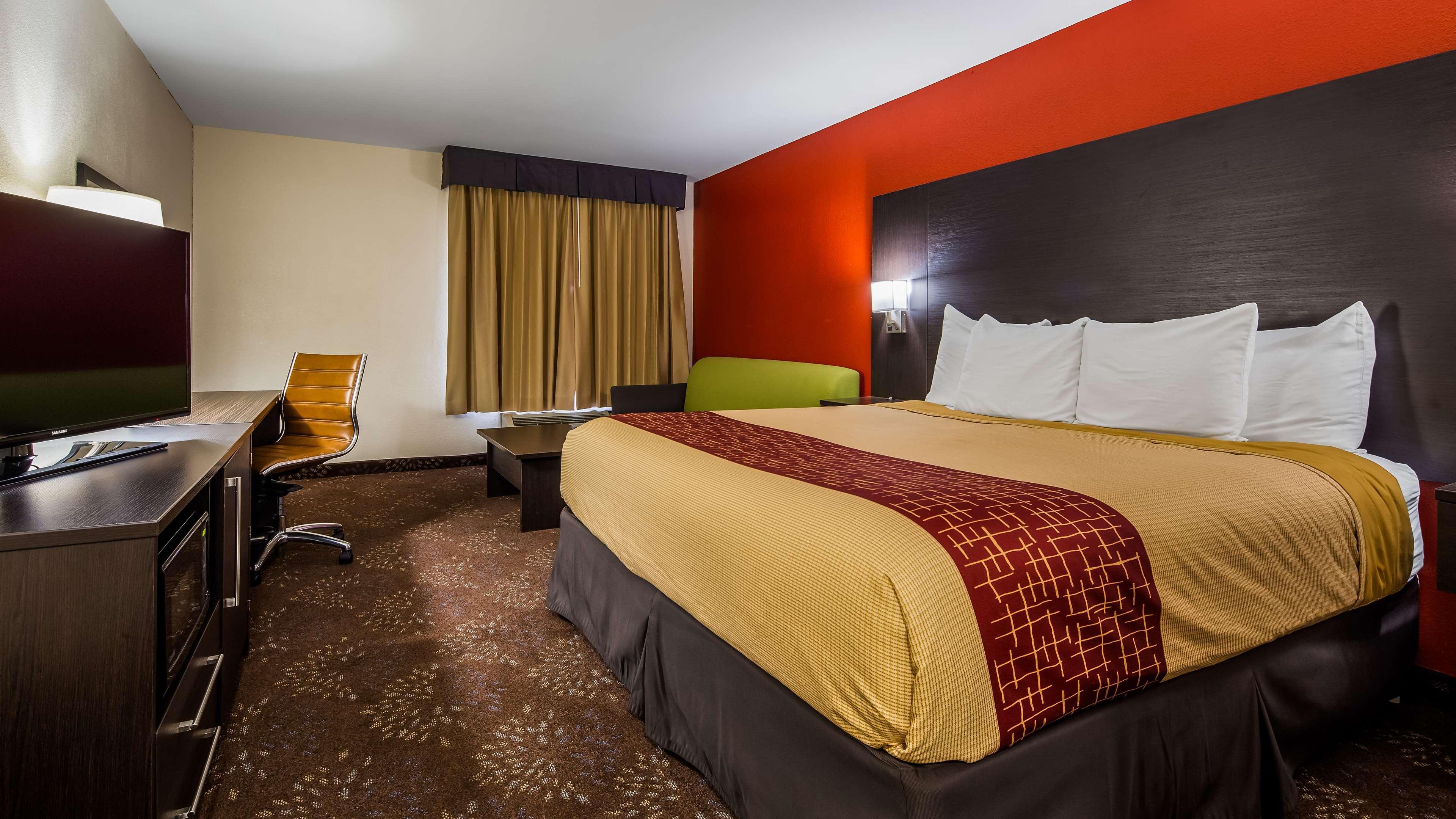 Best Western Plus Boardman Inn & Suites Poland Екстериор снимка