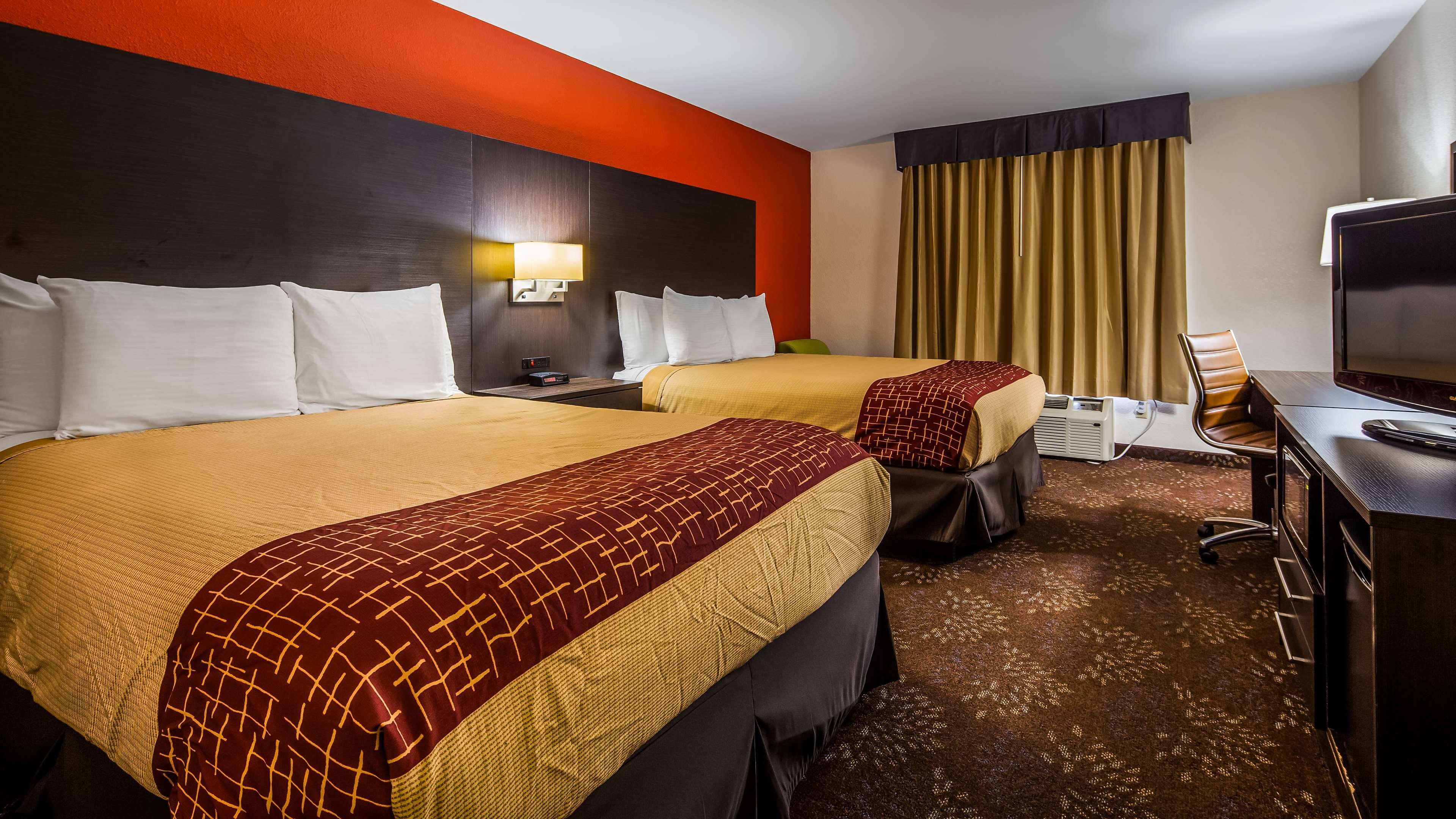 Best Western Plus Boardman Inn & Suites Poland Екстериор снимка