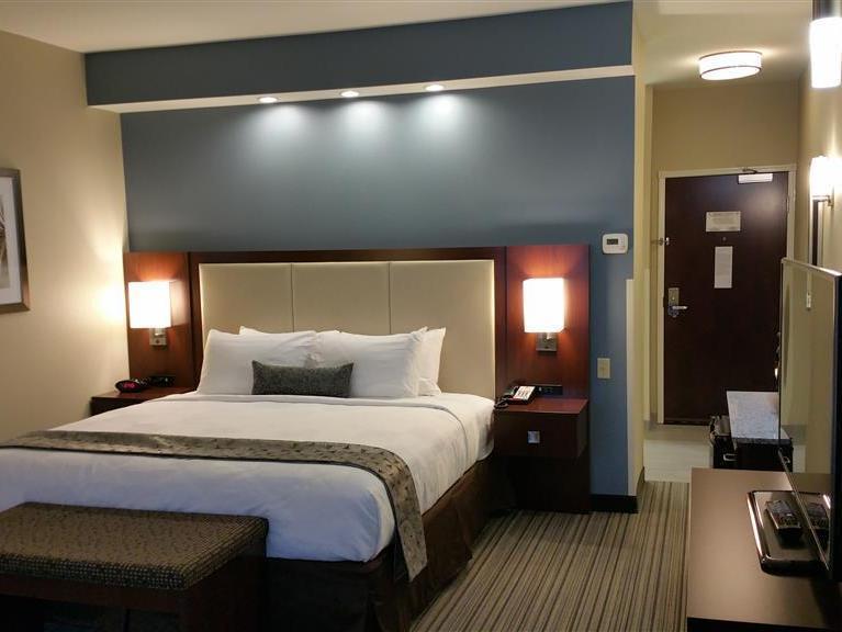 Best Western Plus Boardman Inn & Suites Poland Екстериор снимка