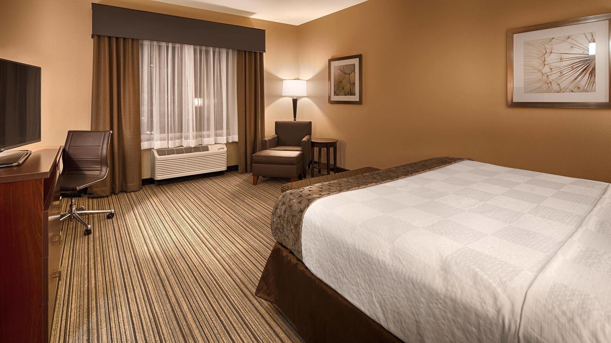 Best Western Plus Boardman Inn & Suites Poland Екстериор снимка